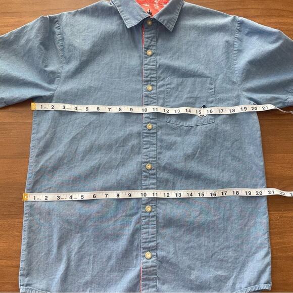 Disney World Parks Blue Original Mickey Mouse Embroidered Mens Button Down Shirt - Picture 7 of 7